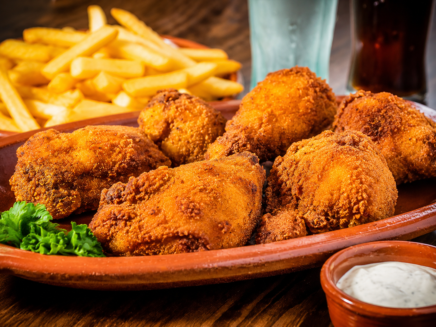 Menú Pollo Frito + Patatas + Croquetas o Ensalada